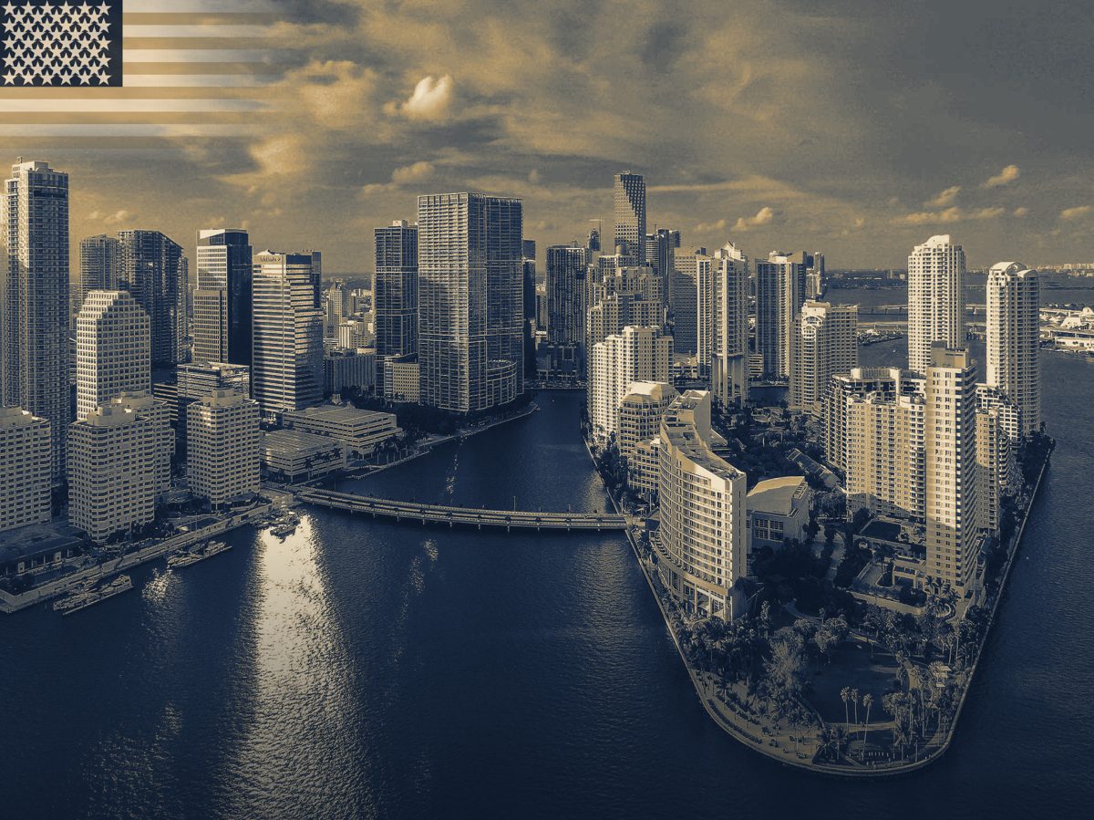 Skyline de Miami no tema Marblake, com a bandeira dos Estados Unidos